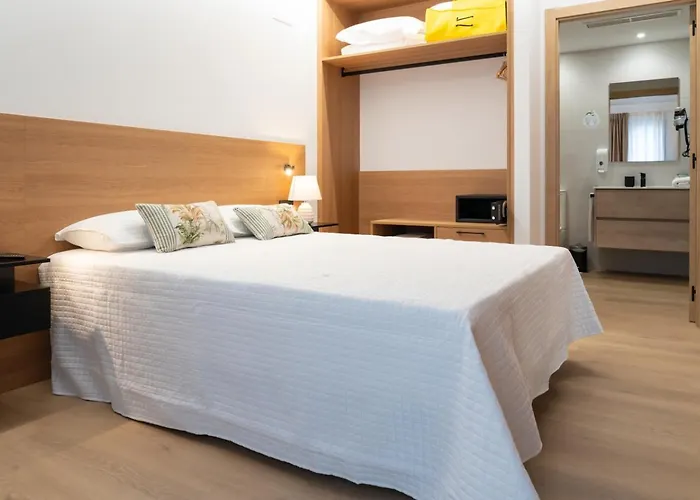 Duerming Avenida 85 Vut *